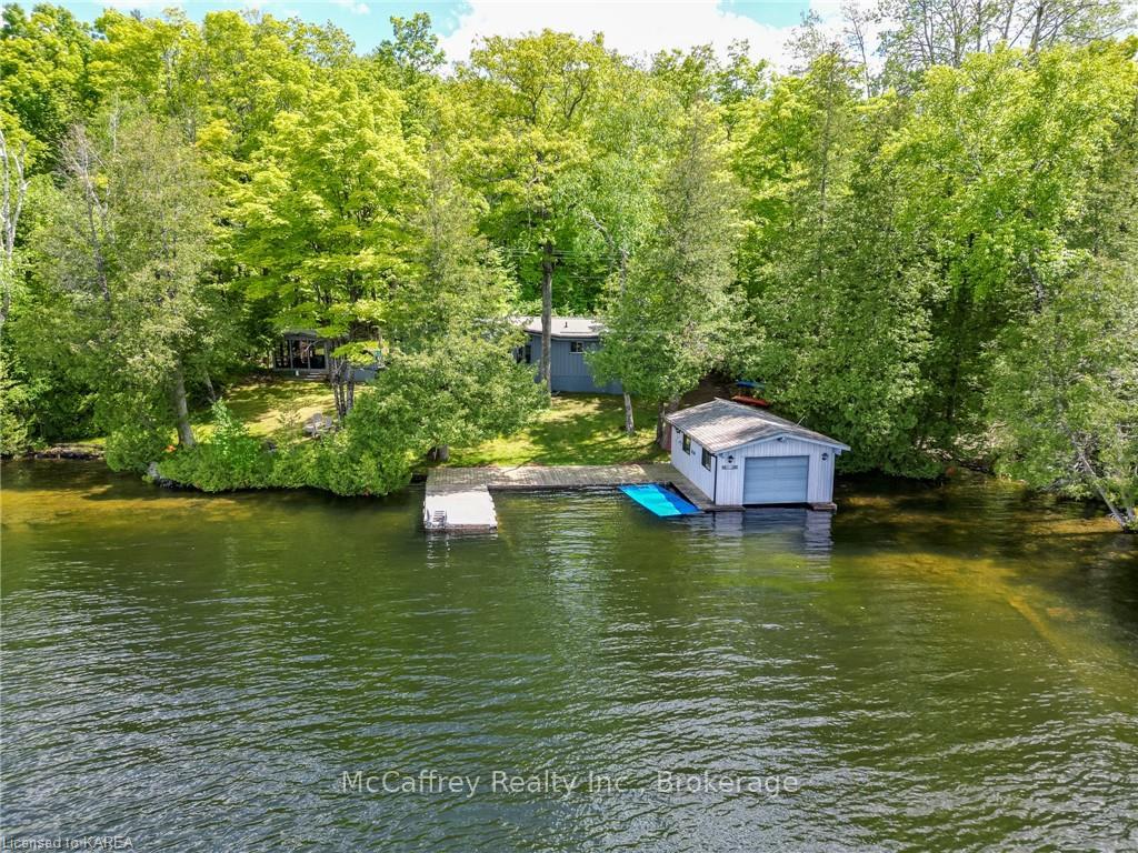 Photo 3 of Unit A, 1028 Shoepack Lane, Frontenac, Frontenac North — HOMEH