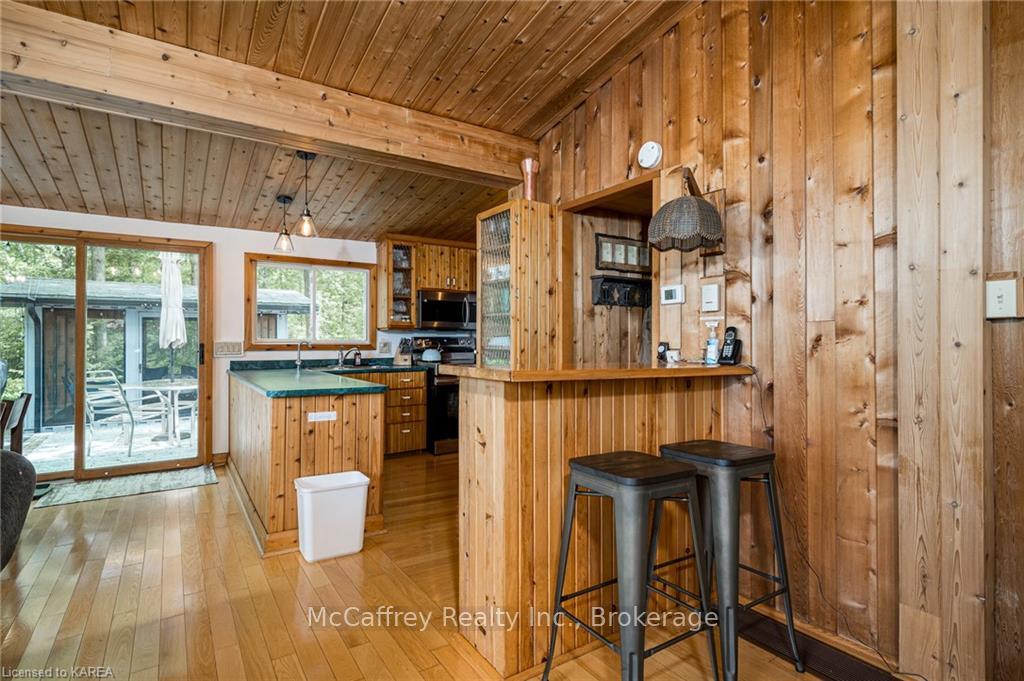 Photo 10 of Unit A, 1028 Shoepack Lane, Frontenac, Frontenac North — HOMEH