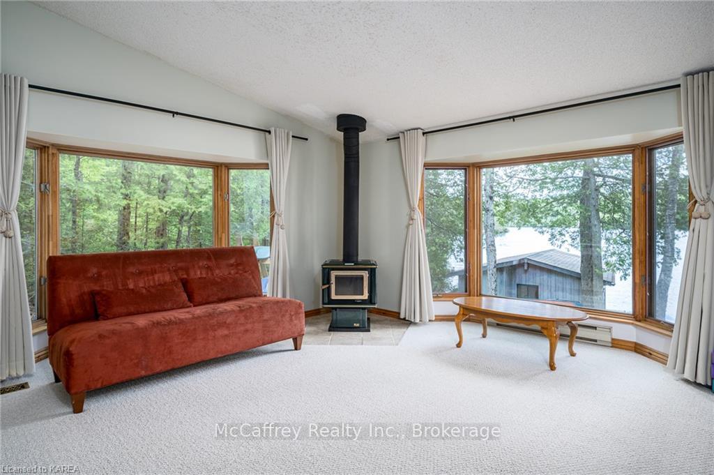 Photo 16 of Unit A, 1028 Shoepack Lane, Frontenac, Frontenac North — HOMEH