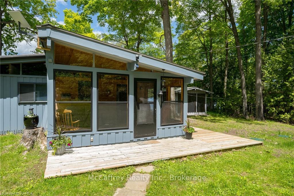 Photo 23 of Unit A, 1028 Shoepack Lane, Frontenac, Frontenac North — HOMEH