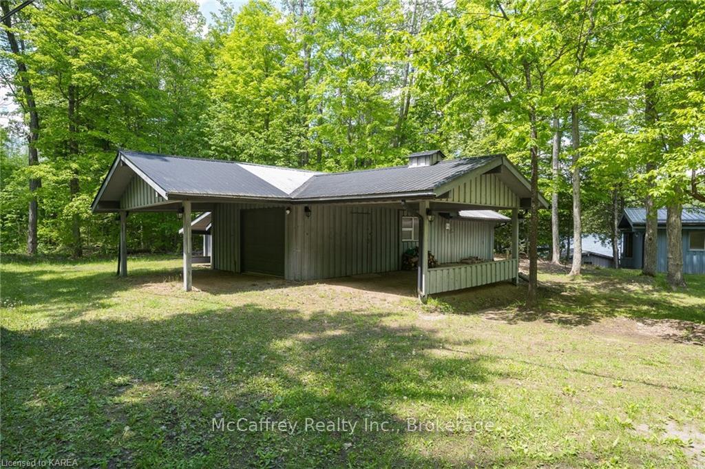 Photo 24 of Unit A, 1028 Shoepack Lane, Frontenac, Frontenac North — HOMEH
