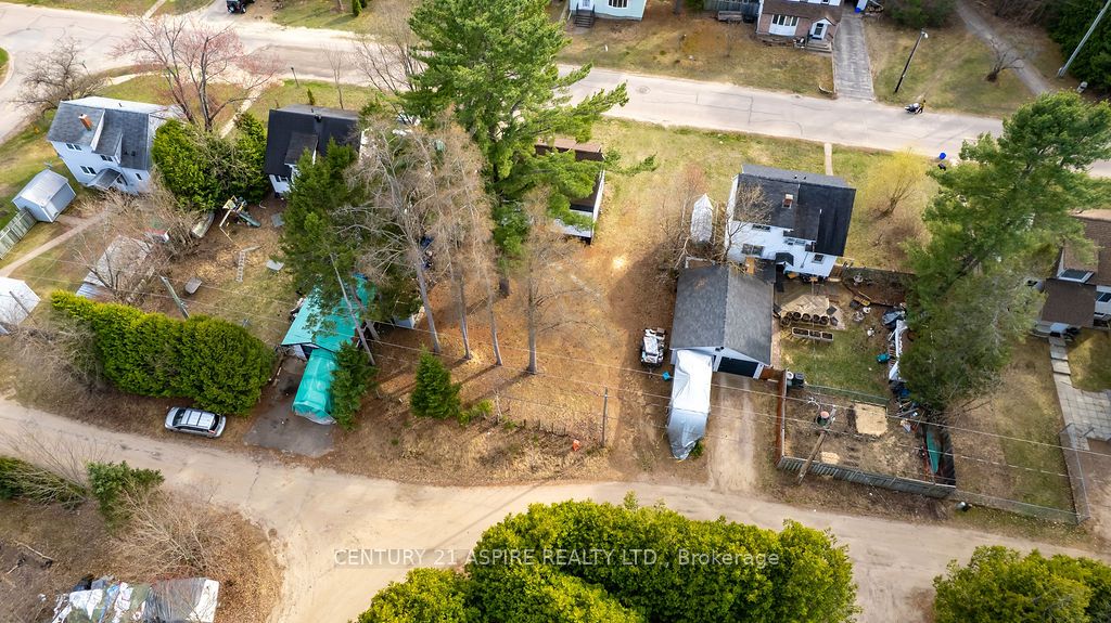 Photo 79 of 43 Glendale Avenue, Deep River — HOMEH