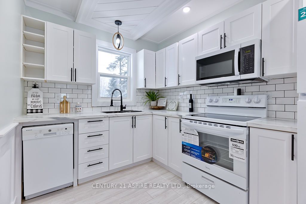 Photo 47 of 43 Glendale Avenue, Deep River — HOMEH