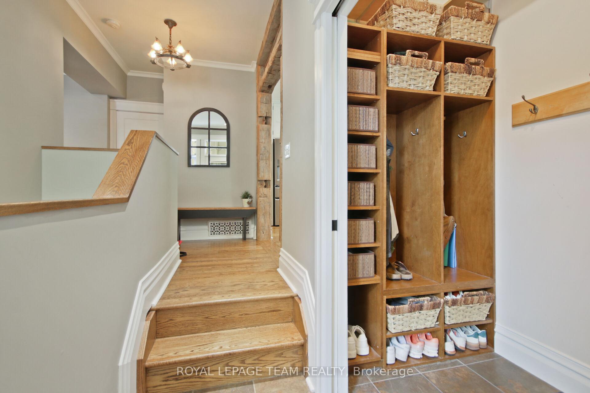 Photo 3 of 565 Westminster Avenue, Ottawa, McKellar/Highland — HOMEH