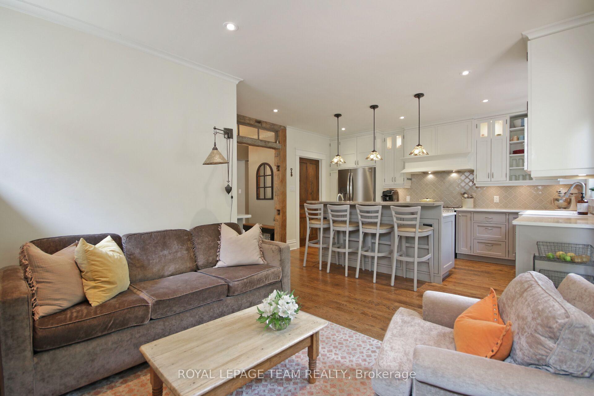 Photo 9 of 565 Westminster Avenue, Ottawa, McKellar/Highland — HOMEH