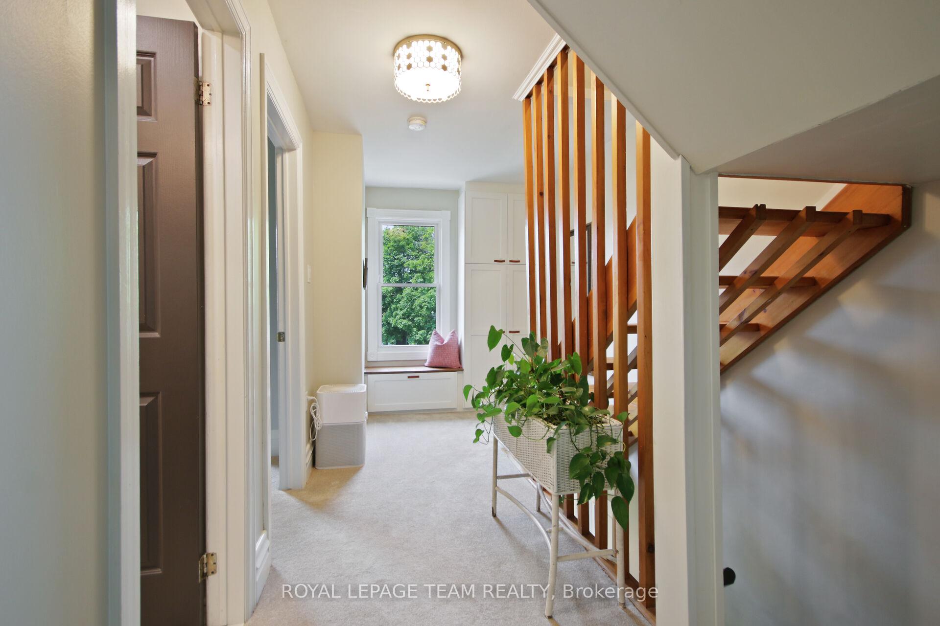 Photo 31 of 565 Westminster Avenue, Ottawa, McKellar/Highland — HOMEH