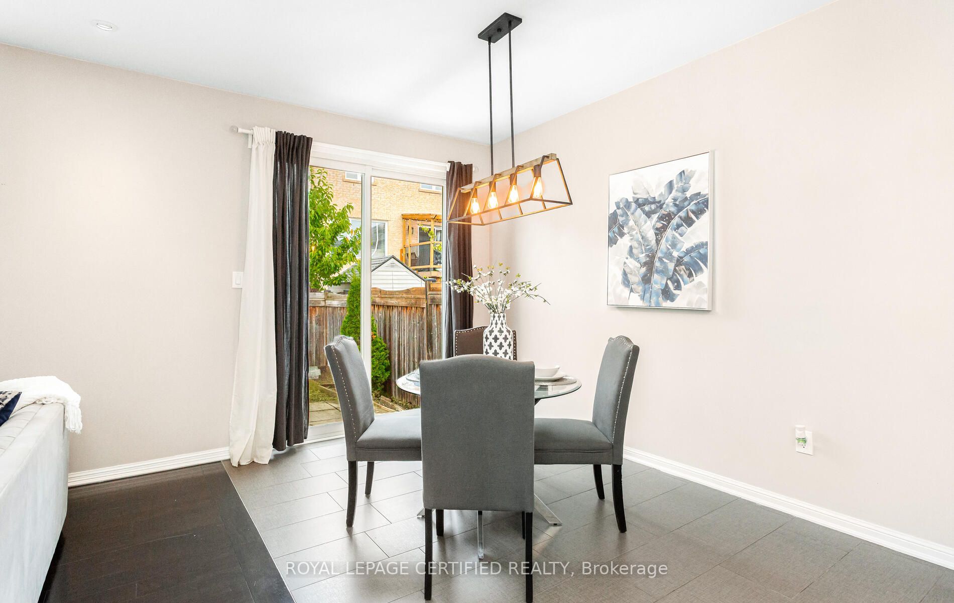 Photo 32 of 255 Cochrane Terrace, Milton, Willmott — HOMEH