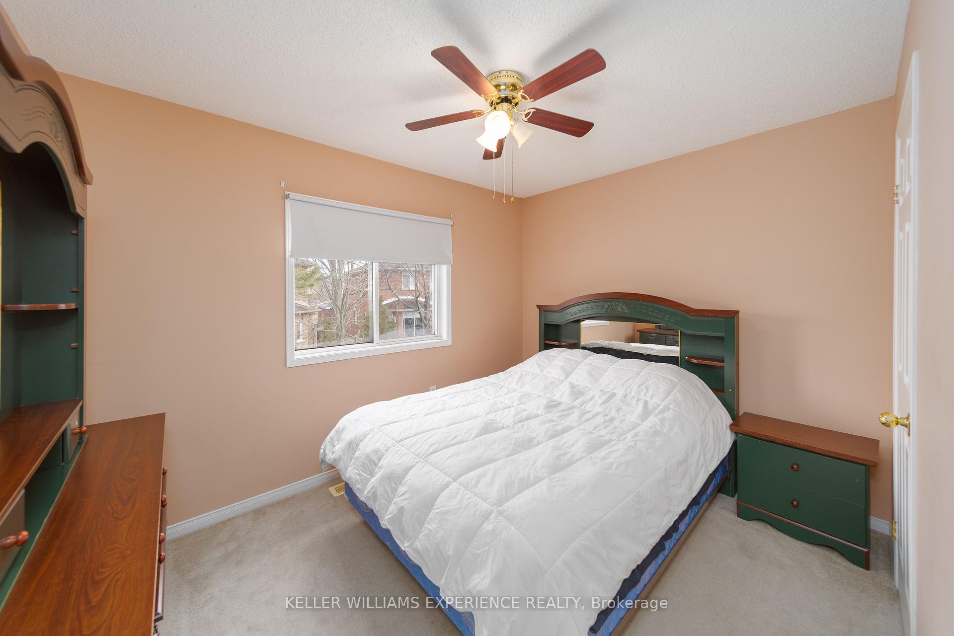 Photo 21 of 32 Lucas Avenue, Barrie, Holly — HOMEH