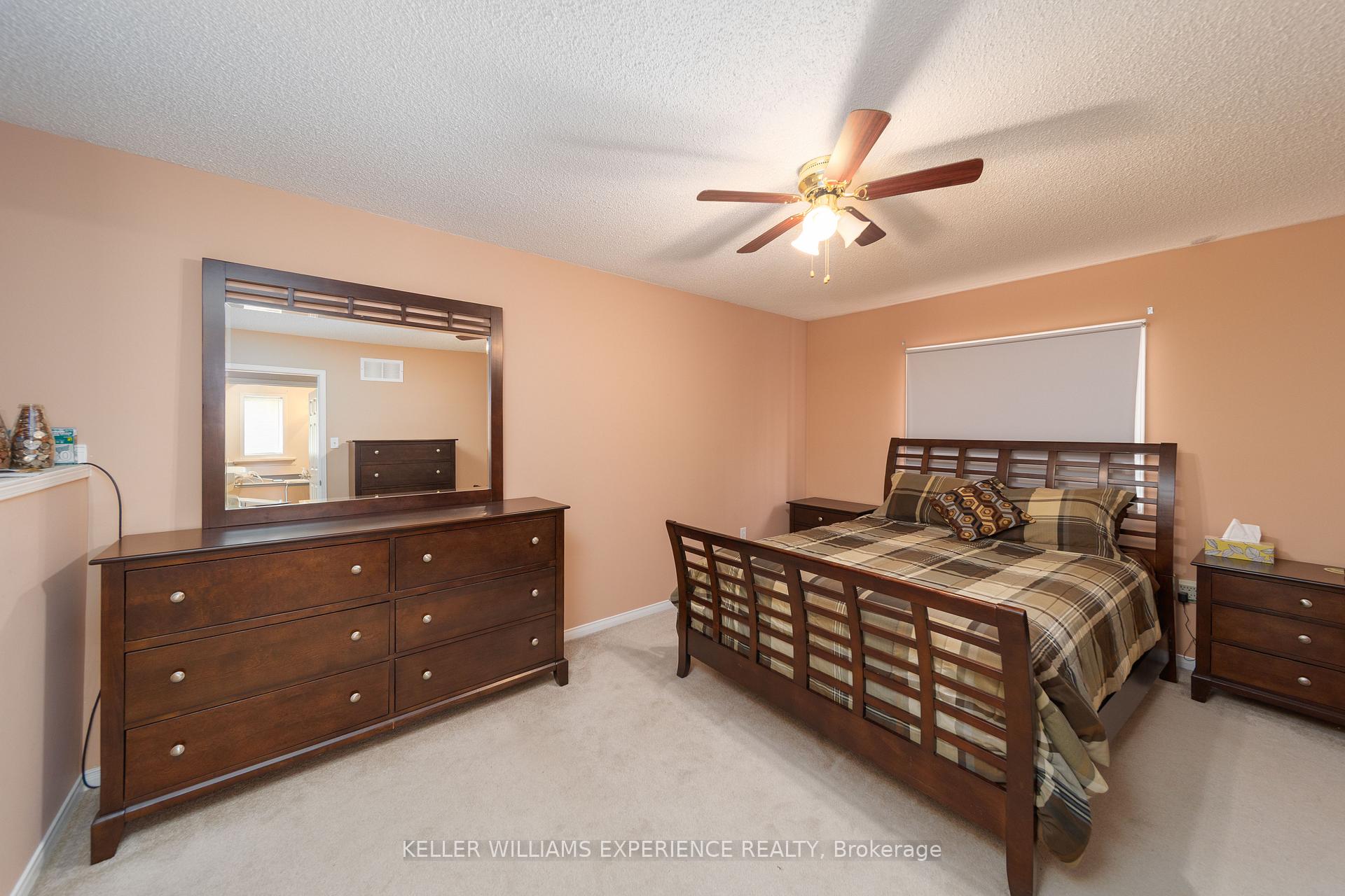 Photo 24 of 32 Lucas Avenue, Barrie, Holly — HOMEH