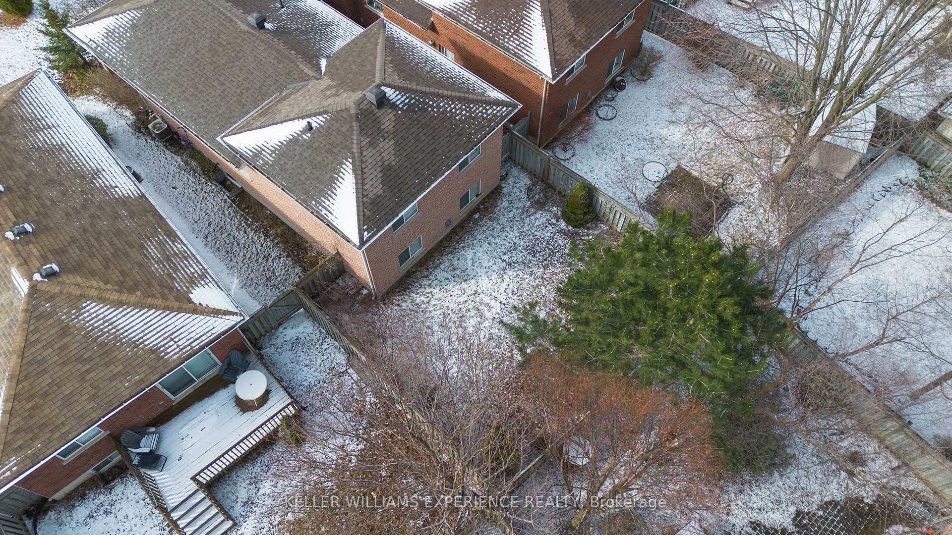 Photo 27 of 32 Lucas Avenue, Barrie, Holly — HOMEH