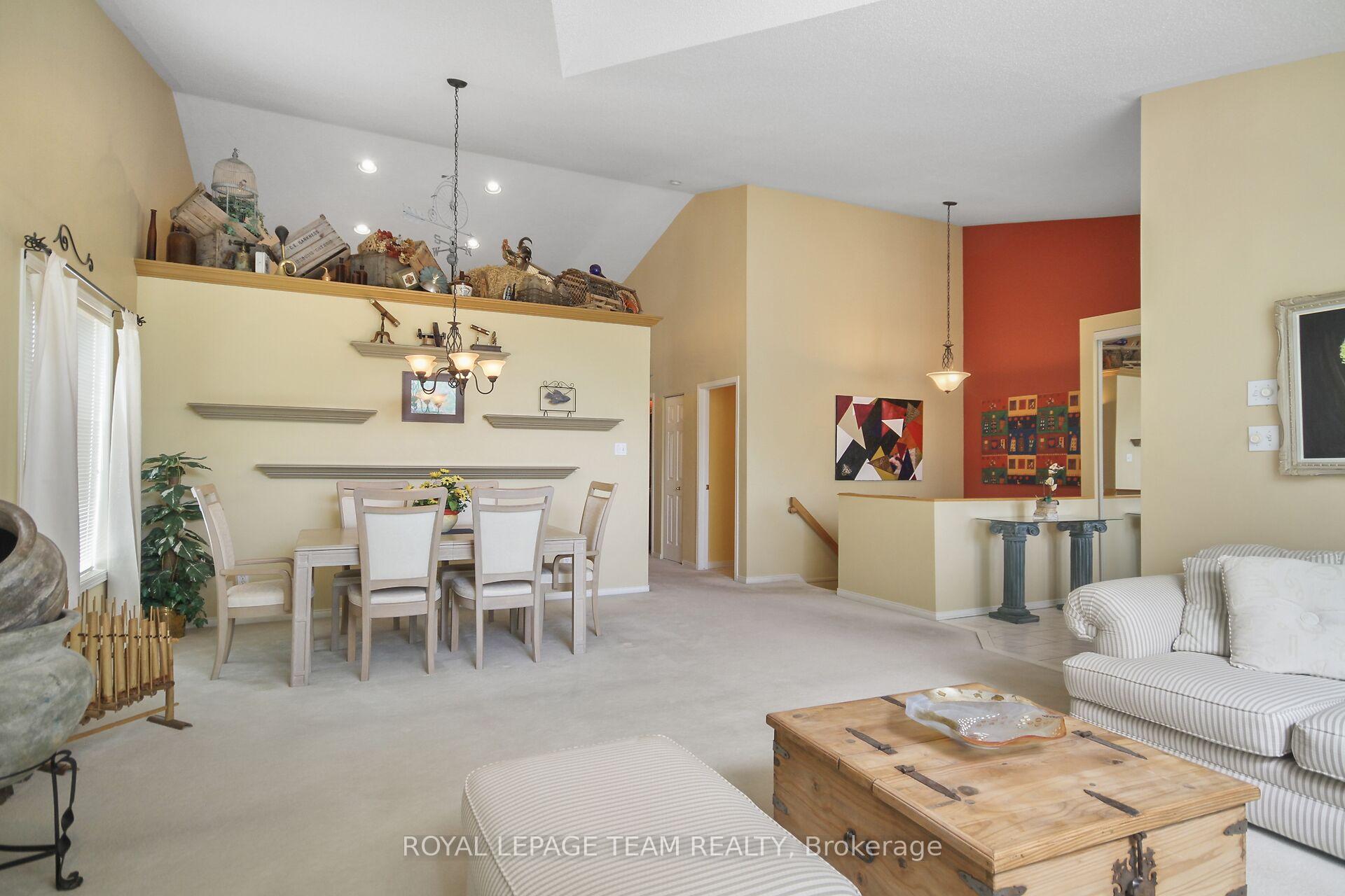Photo 8 of 21 Windchime Crescent, Ottawa, Barrhaven East — HOMEH
