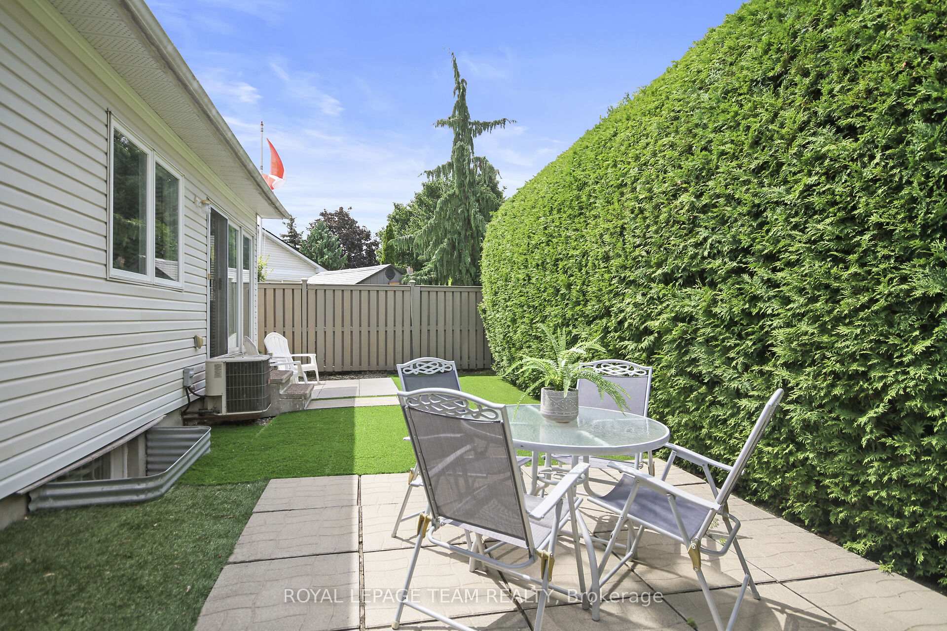 Photo 35 of 21 Windchime Crescent, Ottawa, Barrhaven East — HOMEH