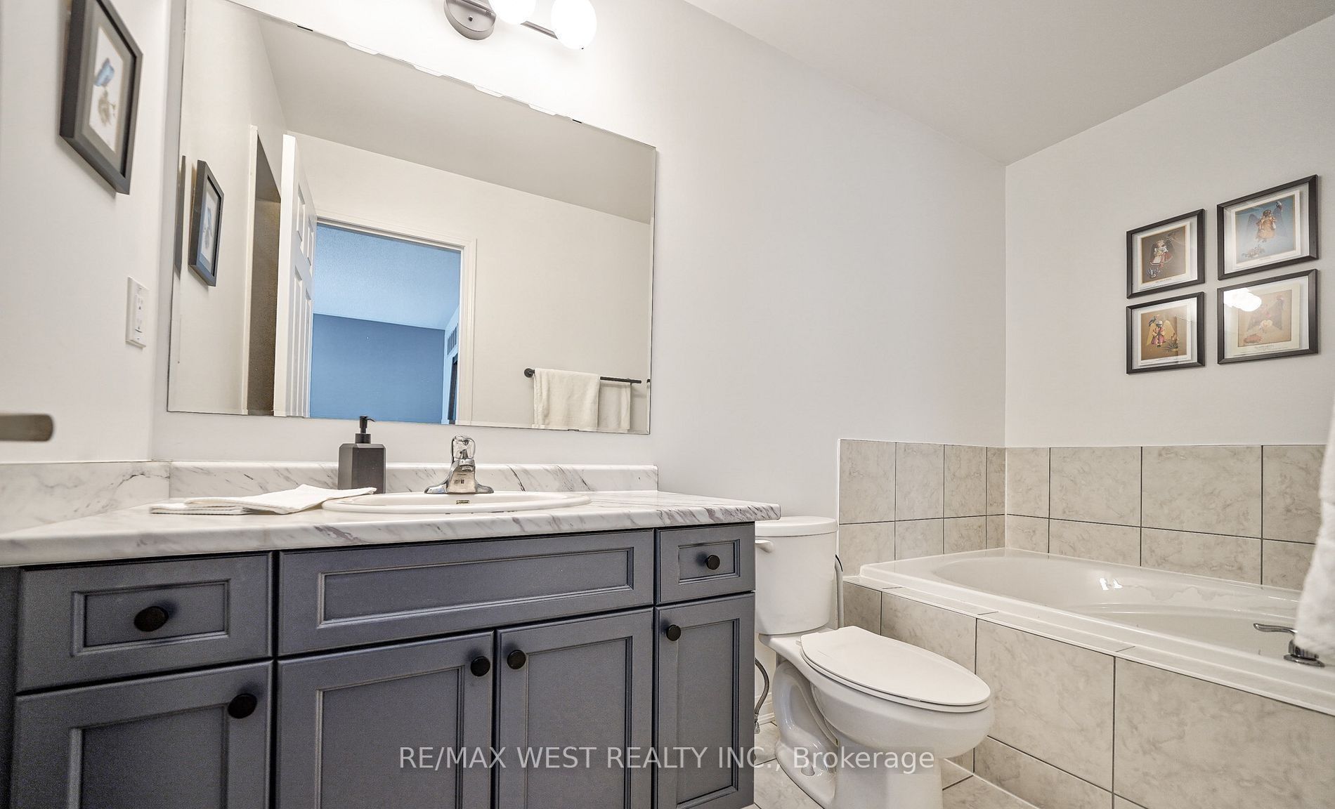 Photo 30 of 13 Midhope Way, Brampton, Fletcher's West — HOMEH
