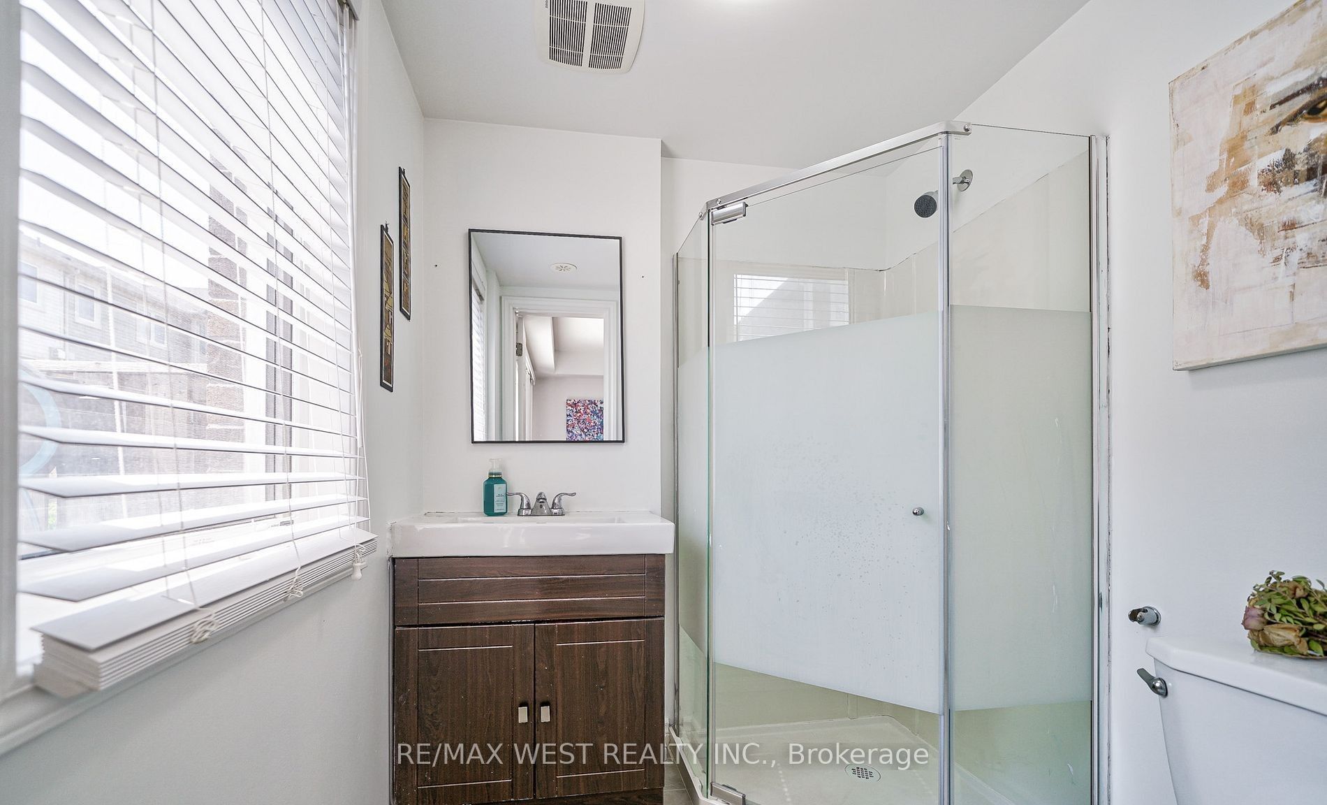 Photo 8 of 13 Midhope Way, Brampton, Fletcher's West — HOMEH