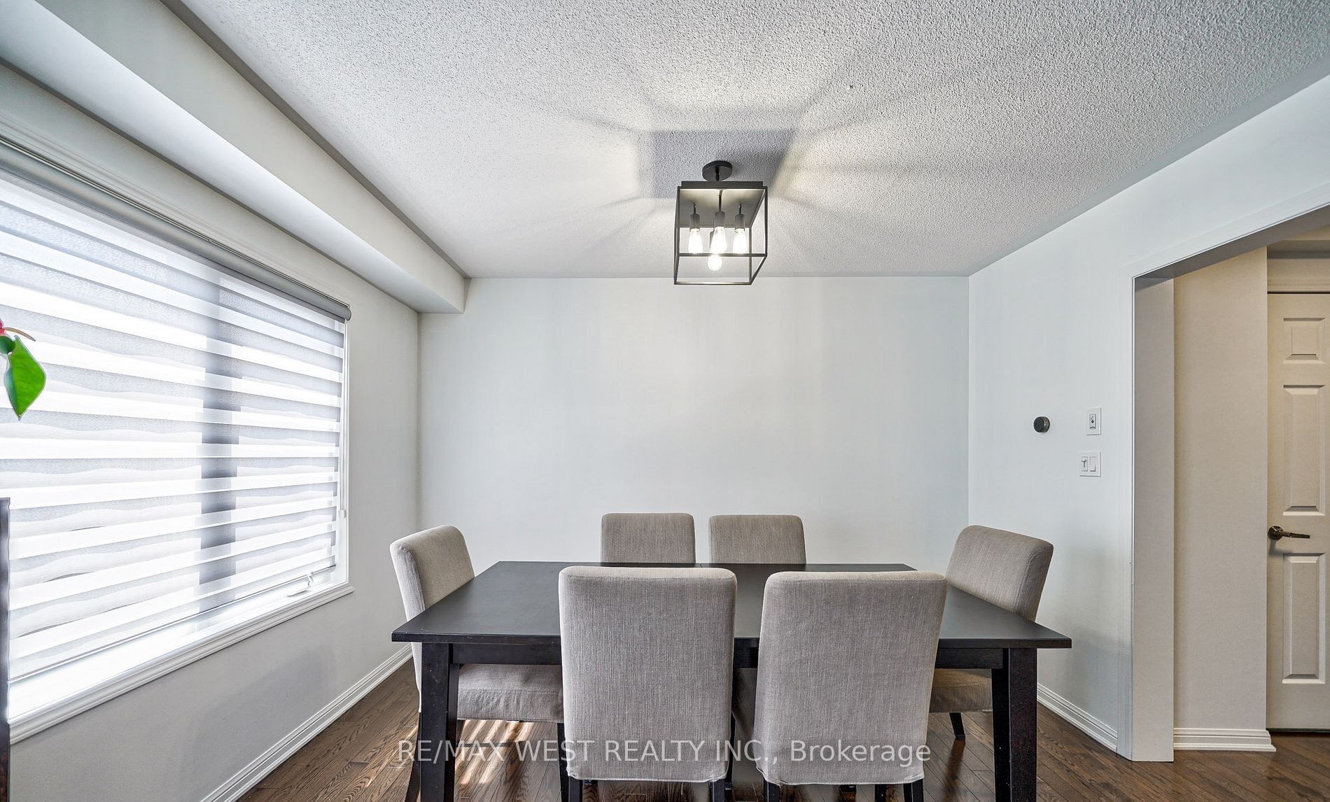 Photo 14 of 13 Midhope Way, Brampton, Fletcher's West — HOMEH
