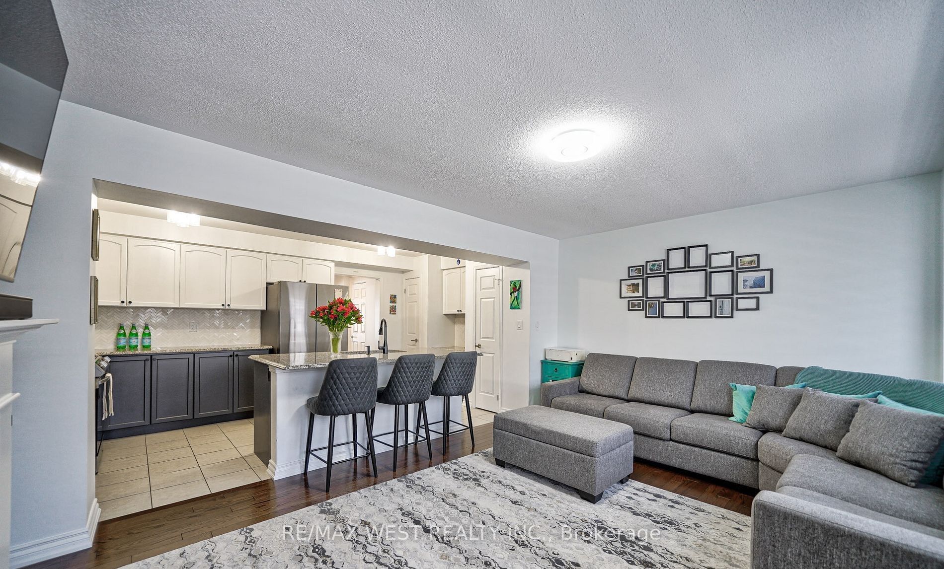 Photo 24 of 13 Midhope Way, Brampton, Fletcher's West — HOMEH