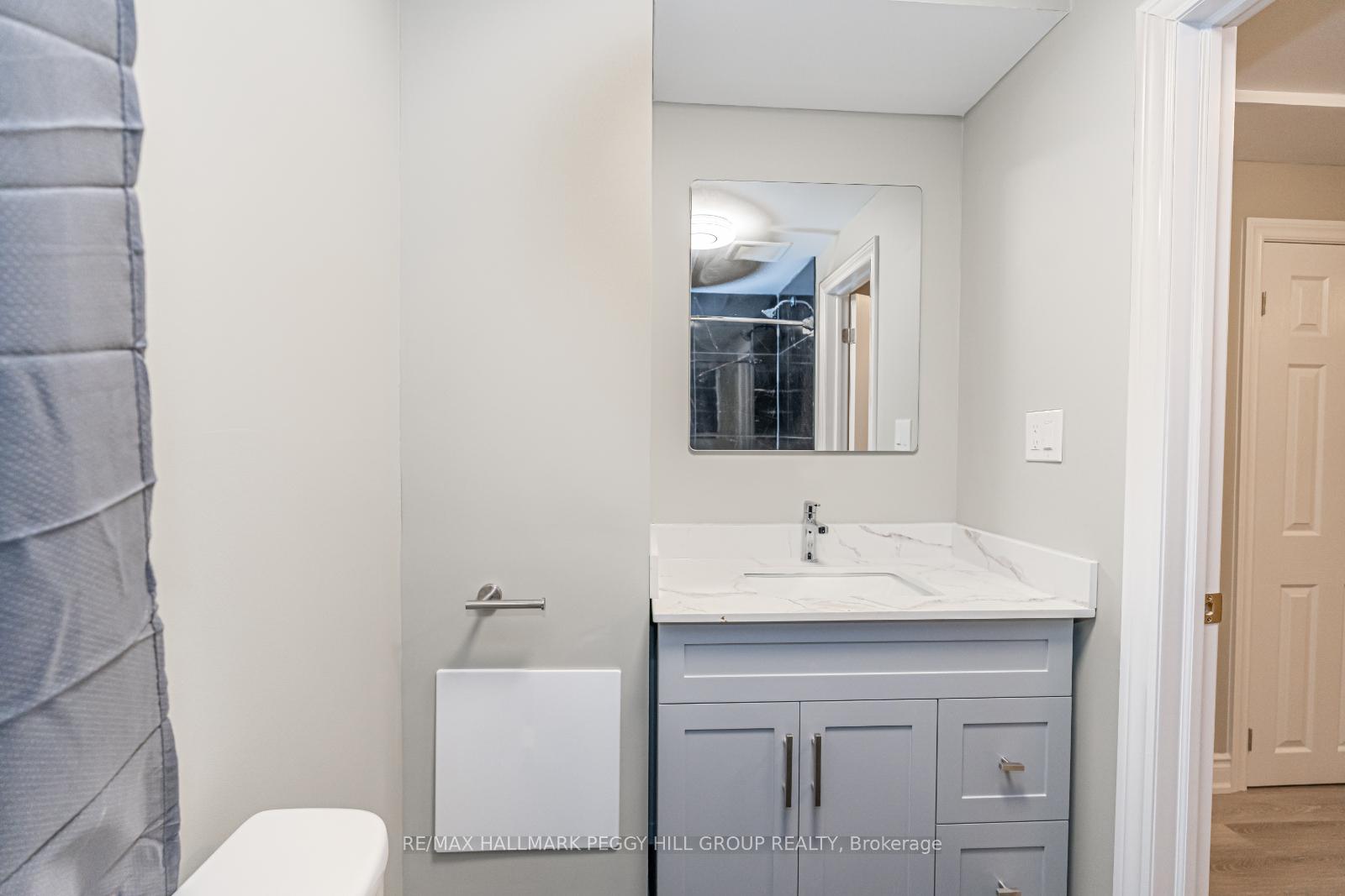 Photo 13 of 69 Delaney Crescent, Barrie, Northwest — HOMEH