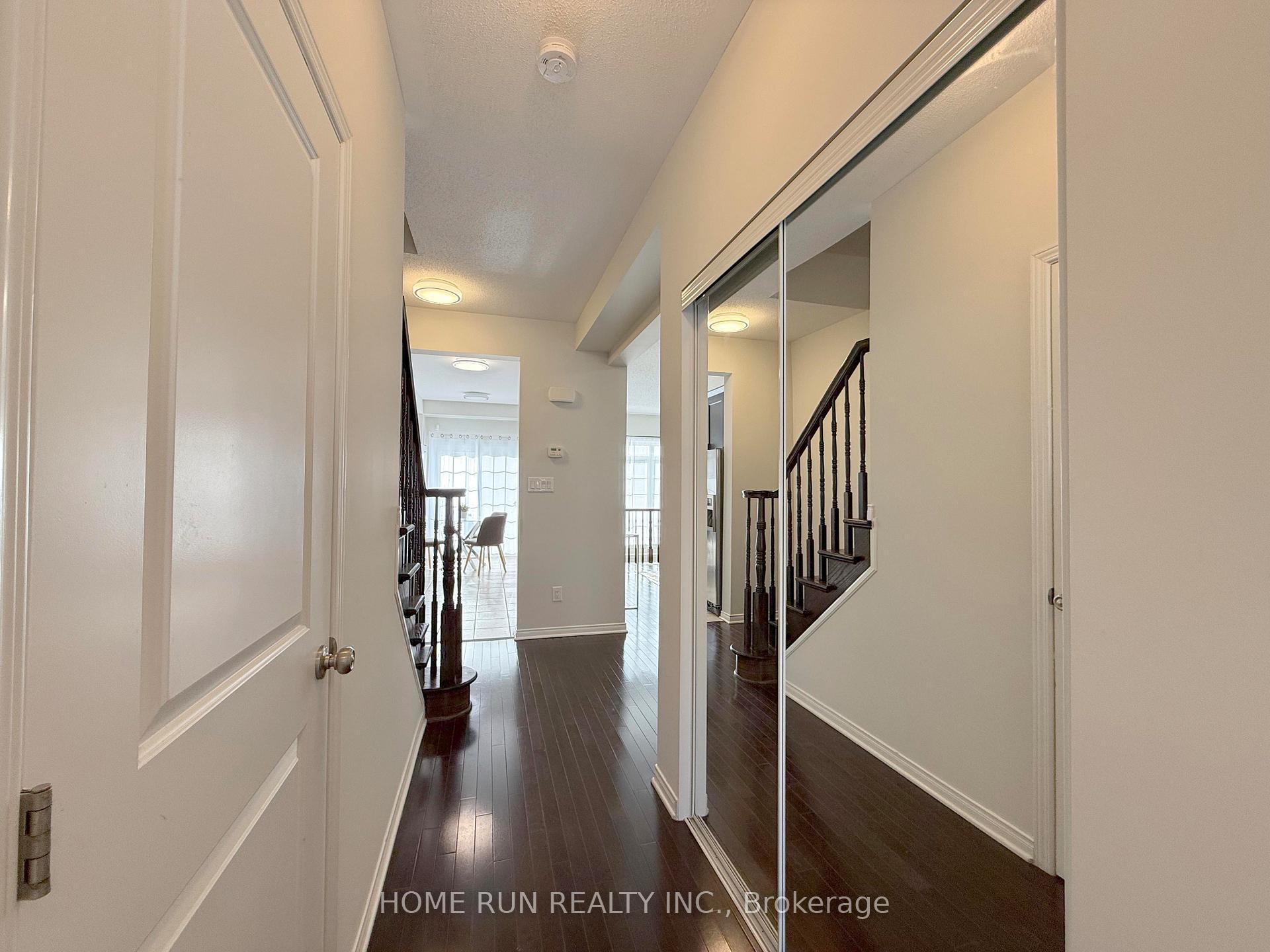Photo 5 of 906 Caldermill private, Ottawa, Barrhaven - Stonebridge — HOMEH
