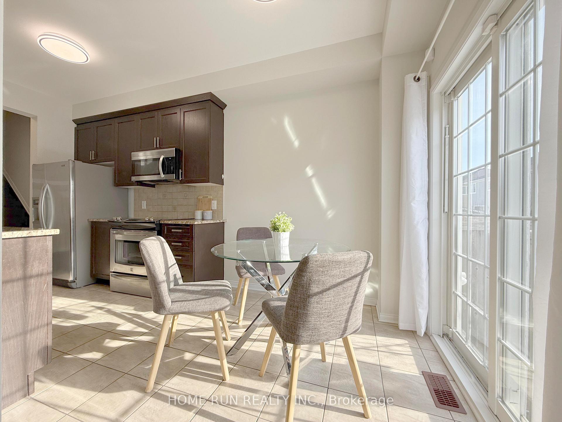 Photo 15 of 906 Caldermill private, Ottawa, Barrhaven - Stonebridge — HOMEH
