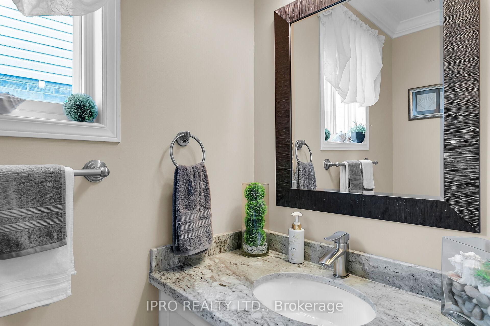 Photo 16 of 39 Raspberry Lane, Guelph, Grange Road — HOMEH