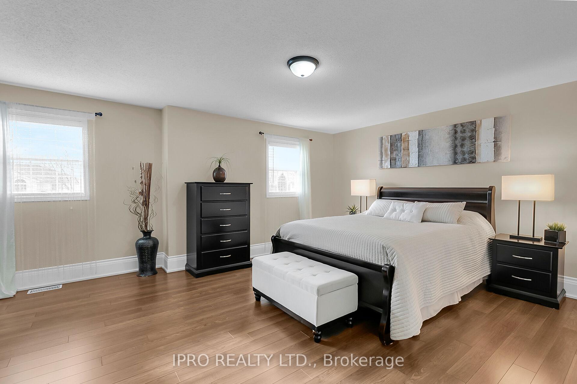 Photo 18 of 39 Raspberry Lane, Guelph, Grange Road — HOMEH