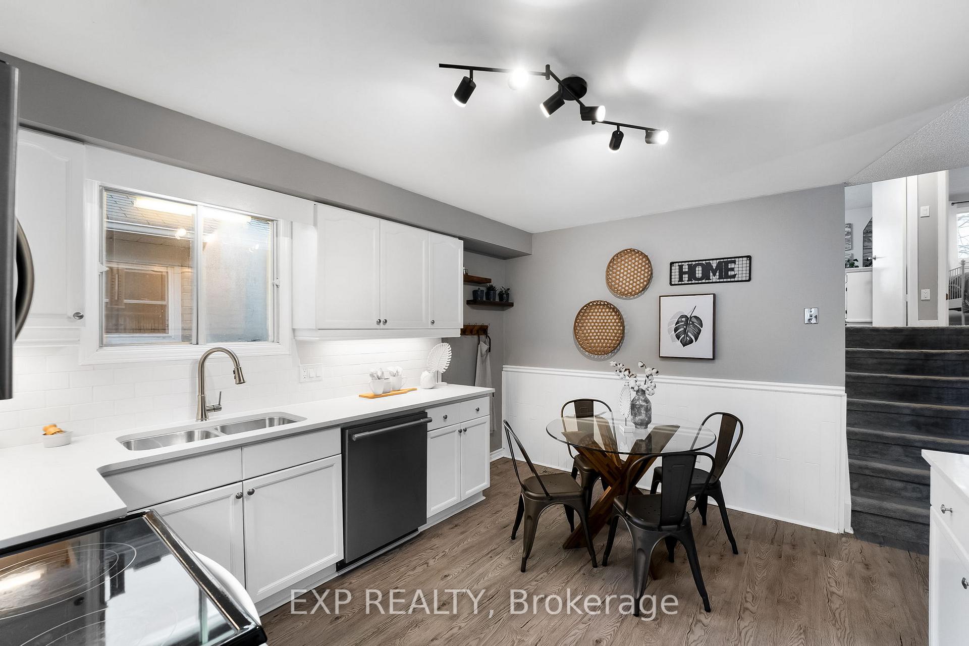 Photo 5 of 39 Inglis Avenue, Clarington, Courtice — HOMEH