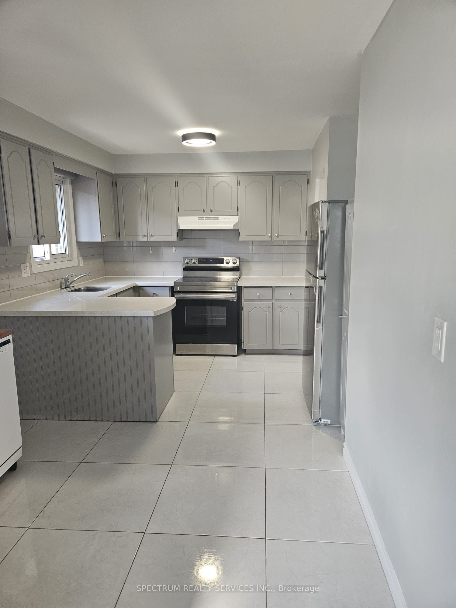 Photo 17 of Unit #UPPER, 125 Albany Drive, Vaughan, West Woodbridge — HOMEH