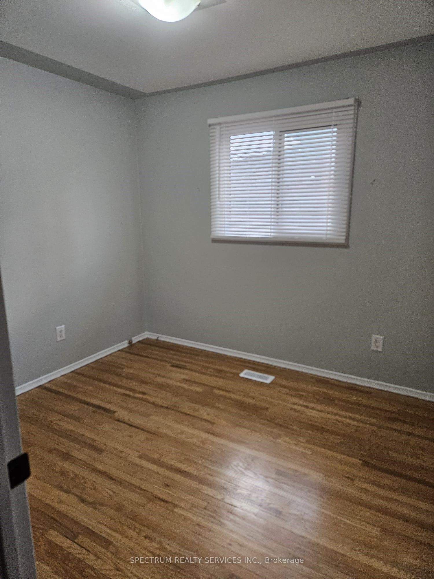 Photo 25 of Unit #UPPER, 125 Albany Drive, Vaughan, West Woodbridge — HOMEH