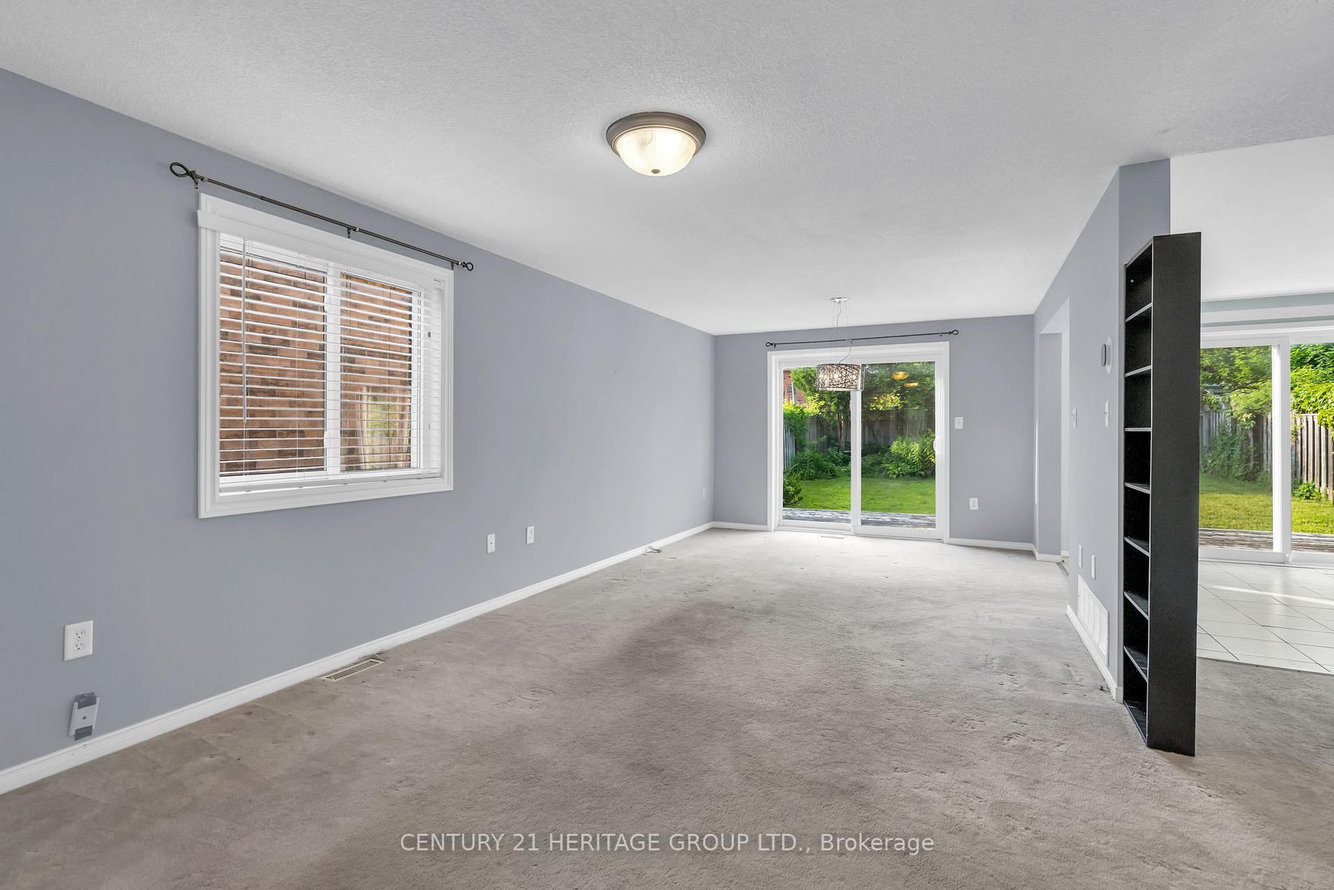 Photo 8 of 10 Clute Crescent, Barrie, Holly — HOMEH
