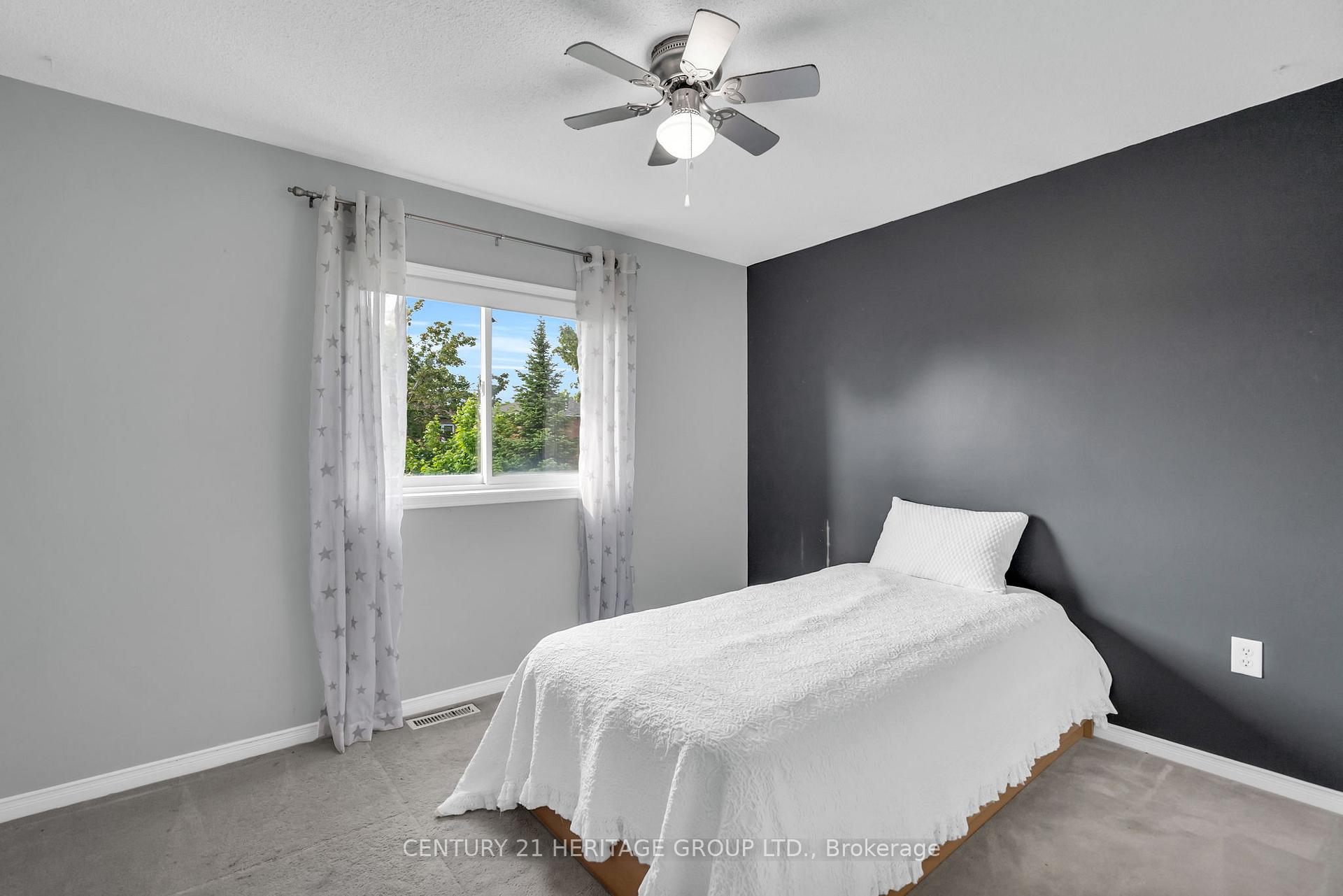 Photo 25 of 10 Clute Crescent, Barrie, Holly — HOMEH