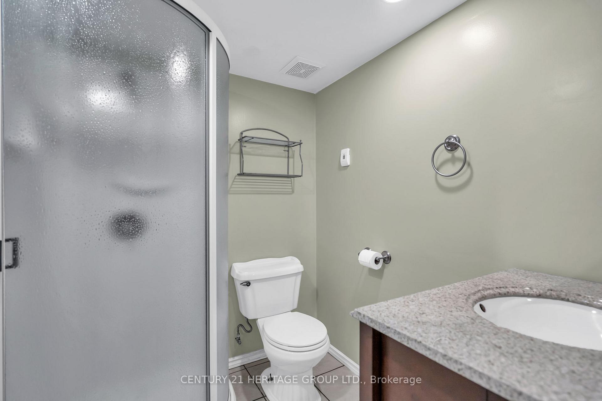 Photo 32 of 10 Clute Crescent, Barrie, Holly — HOMEH