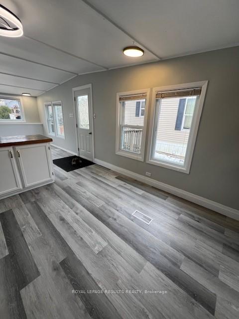 Photo 3 of Unit 38, 33 Pitt Street, Bayham, Port Burwell — HOMEH