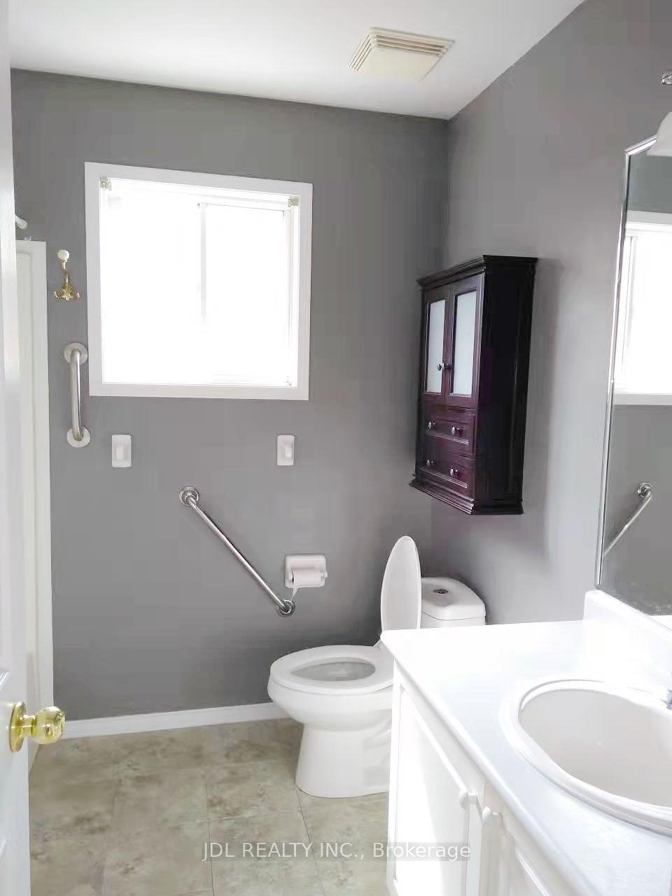 Photo 10 of 3 Sydenham Wells, Barrie, Georgian Drive — HOMEH