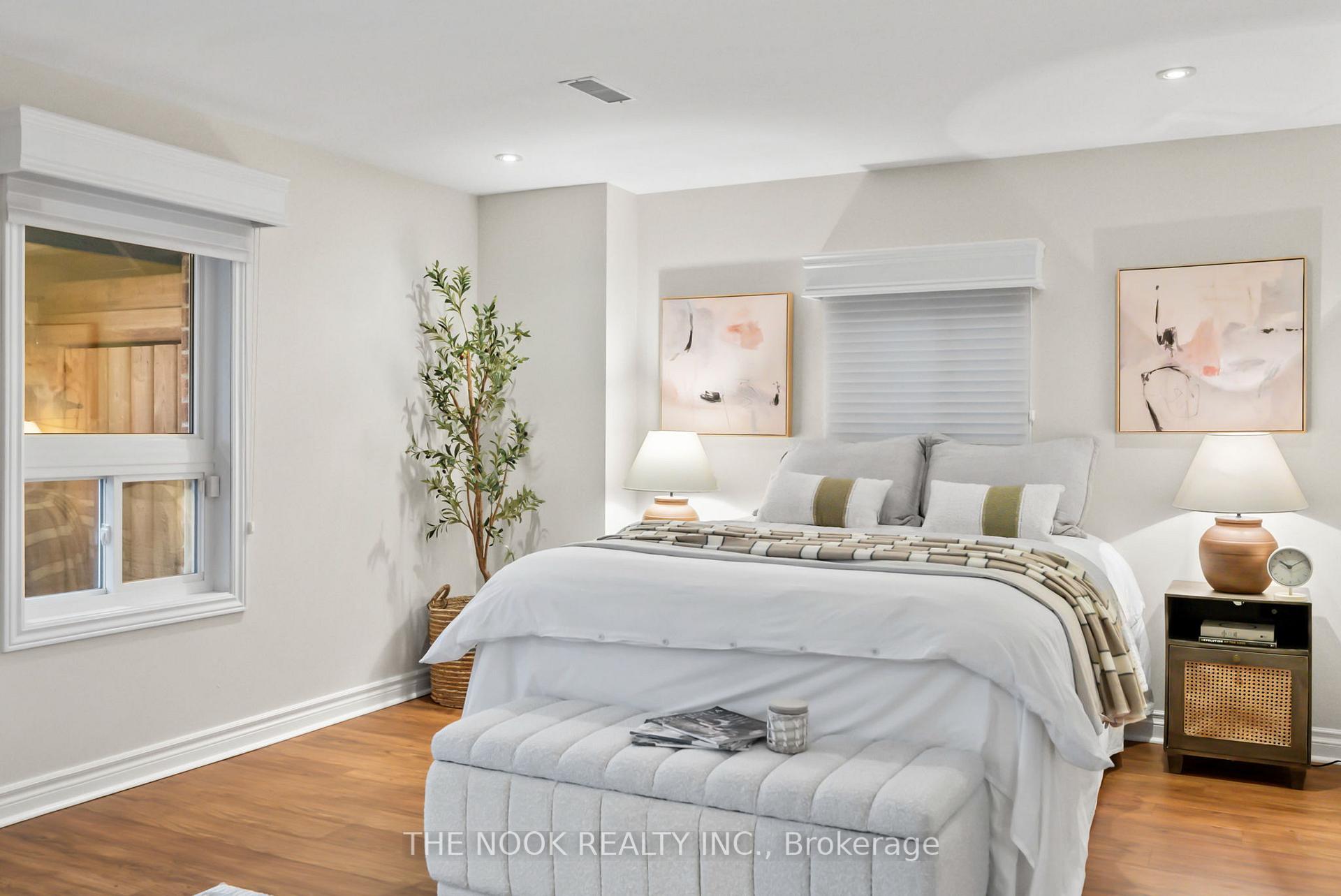 Photo 29 of 39 Colville Avenue, Clarington, Bowmanville — HOMEH