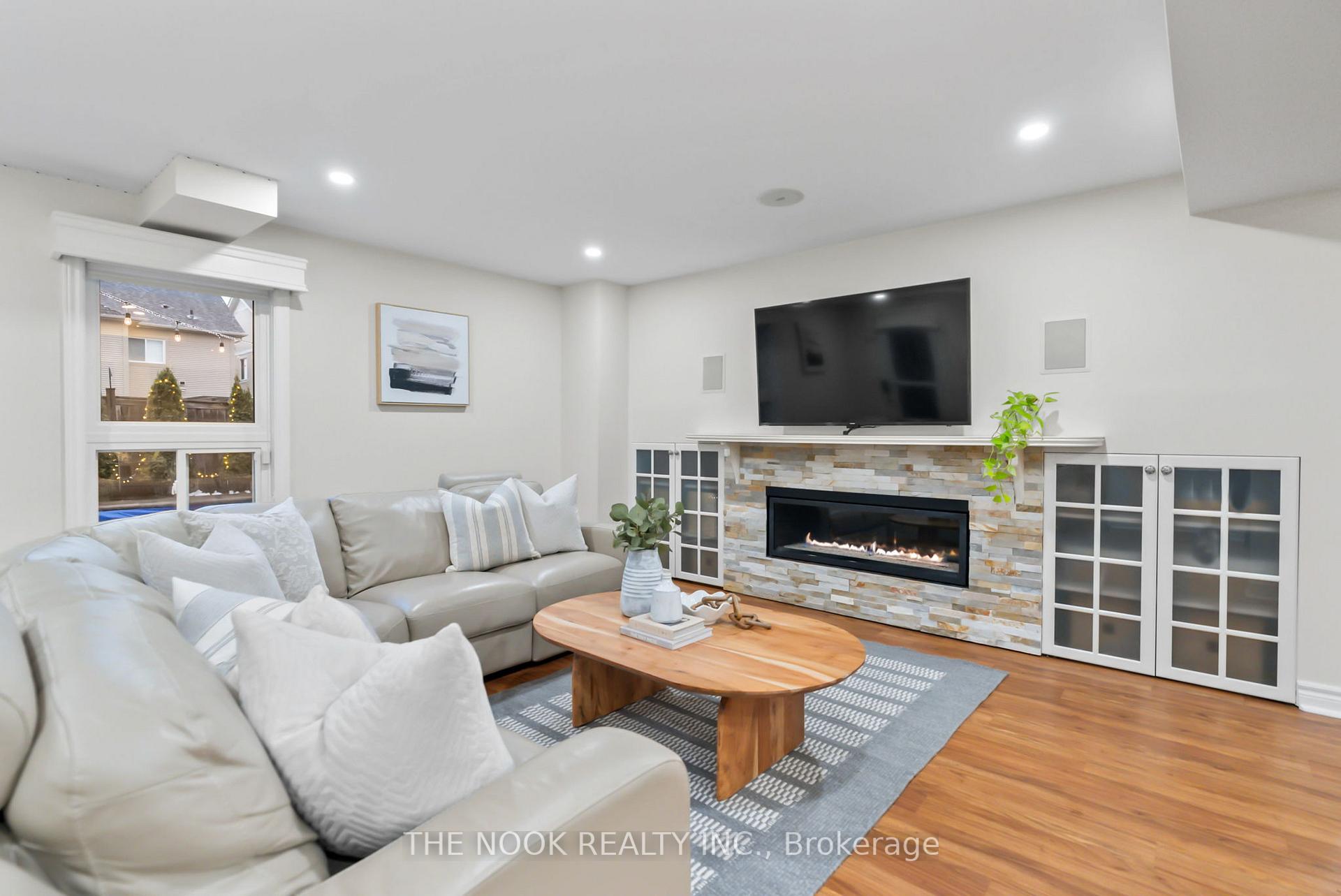 Photo 31 of 39 Colville Avenue, Clarington, Bowmanville — HOMEH