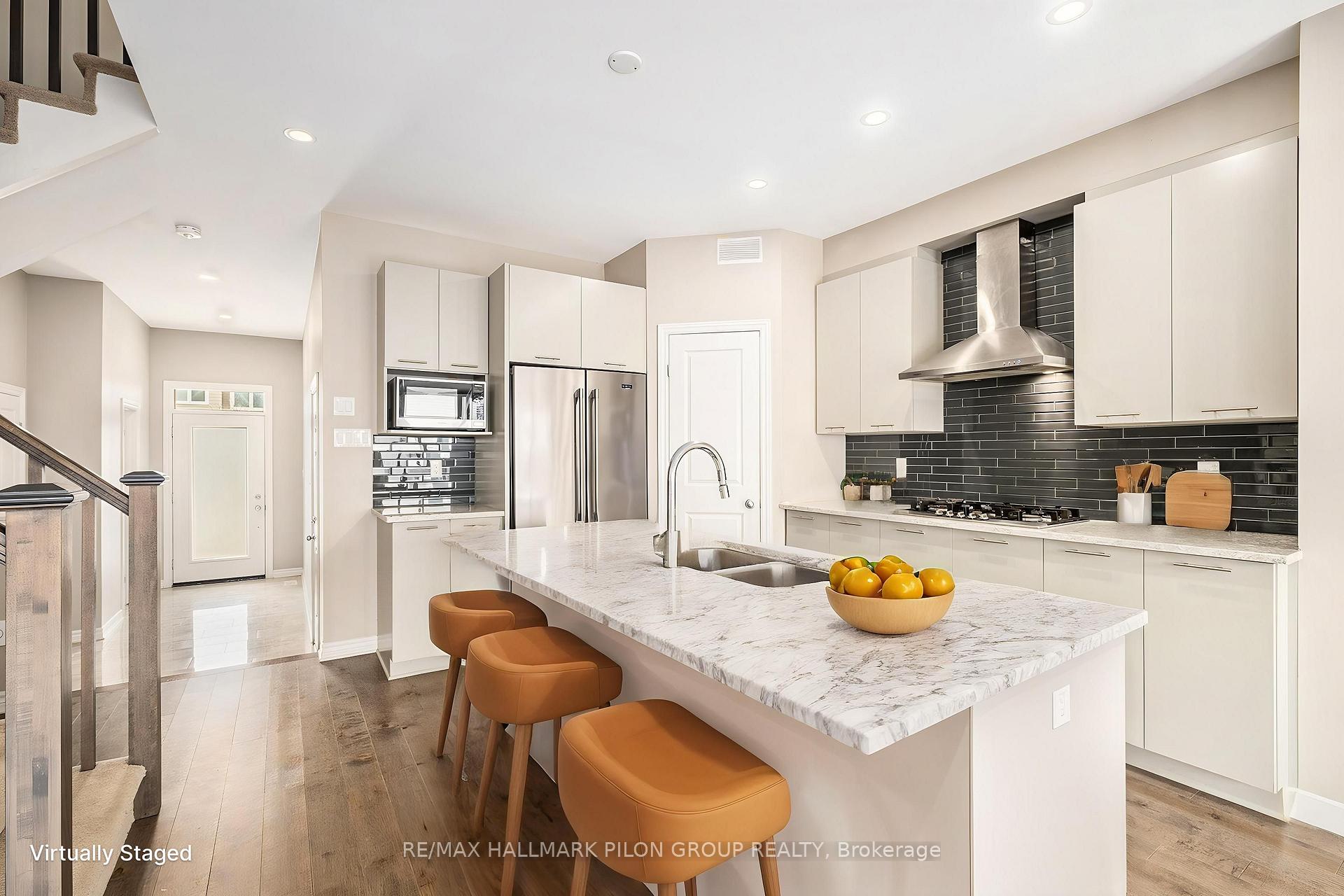 Photo 2 of 262 Brambling Way, Ottawa, Barrhaven - Half Moon Bay — HOMEH