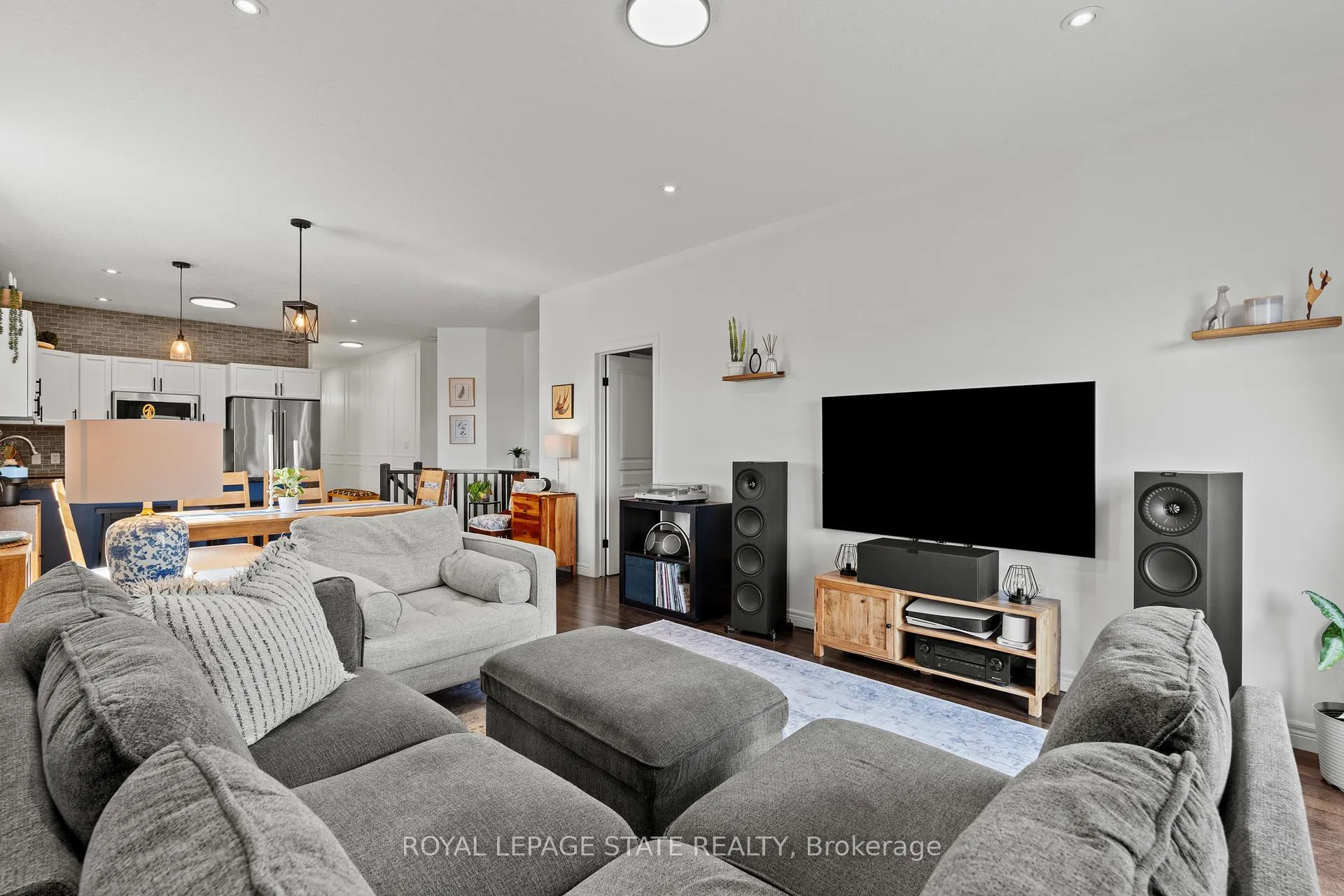 Photo 22 of 35 Islandview Way, Hamilton, Winona Park — HOMEH
