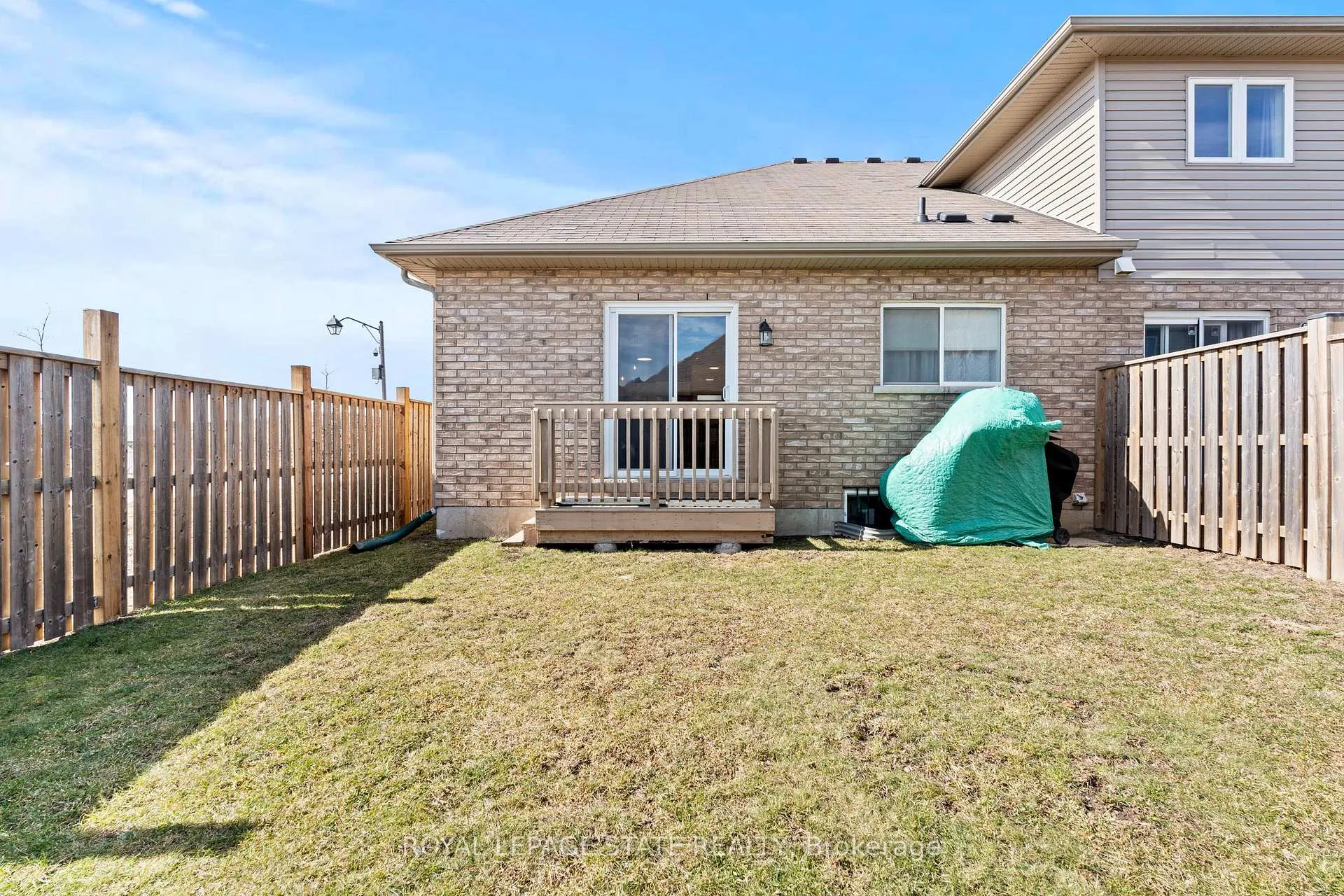 Photo 39 of 35 Islandview Way, Hamilton, Winona Park — HOMEH