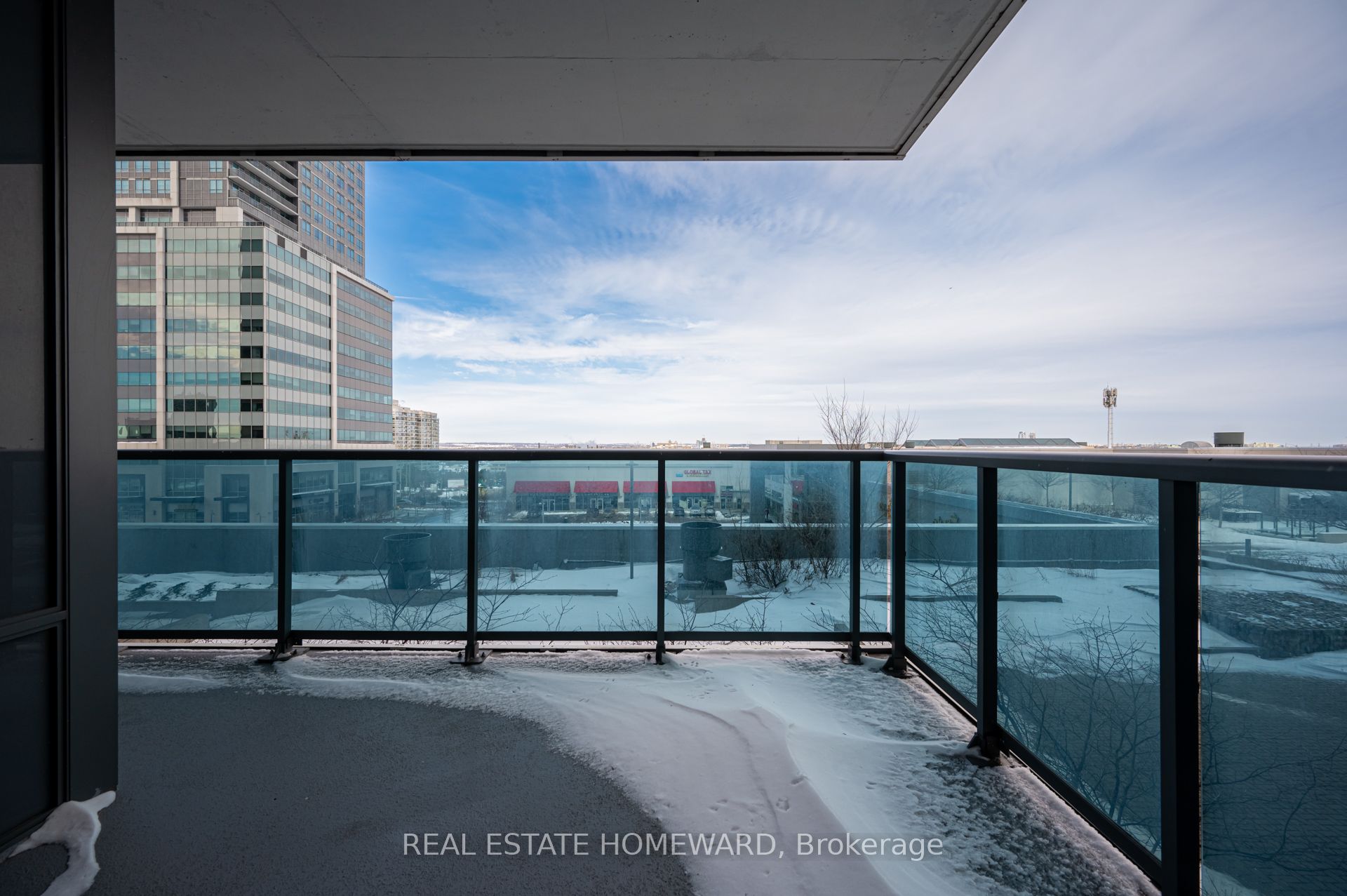 Photo 58 of Unit 402, 7165 Yonge Street, Markham, Thornhill — HOMEH