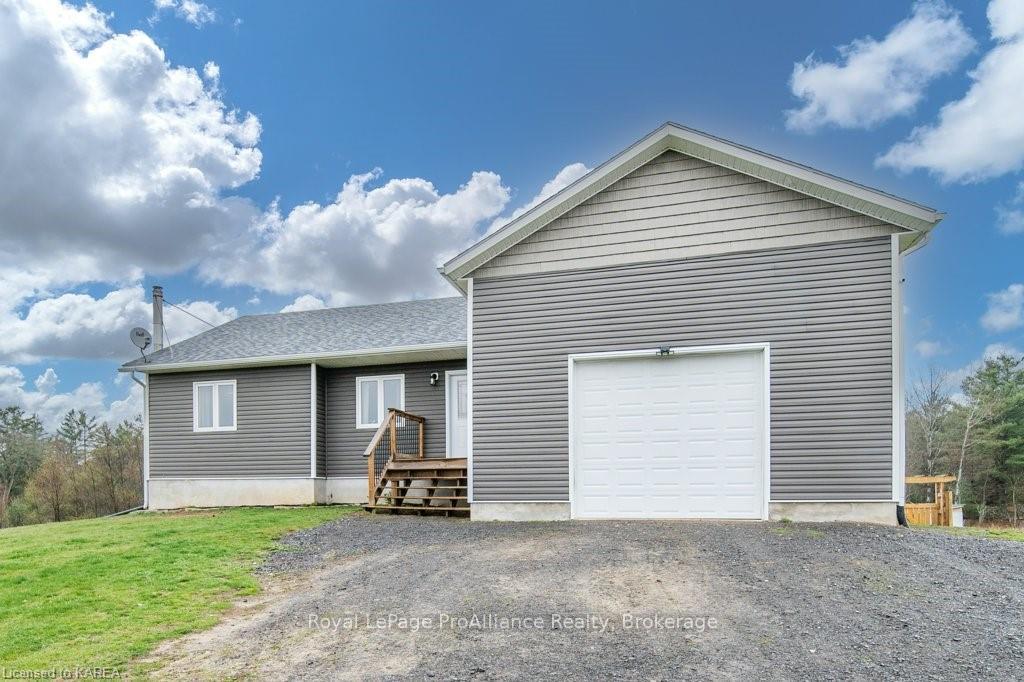 Photo 2 of 4749 Snider Road, Frontenac, Frontenac South — HOMEH