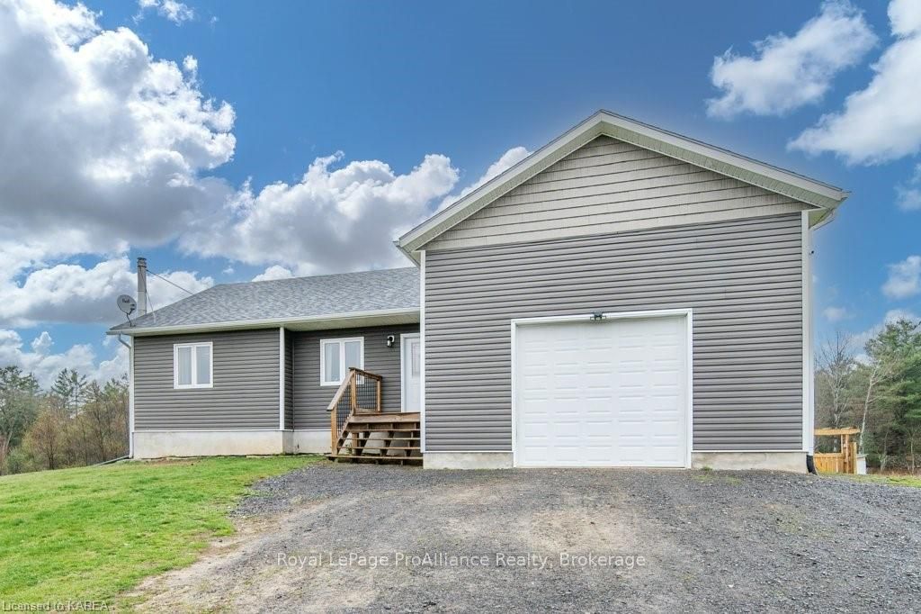Photo 3 of 4749 Snider Road, Frontenac, Frontenac South — HOMEH
