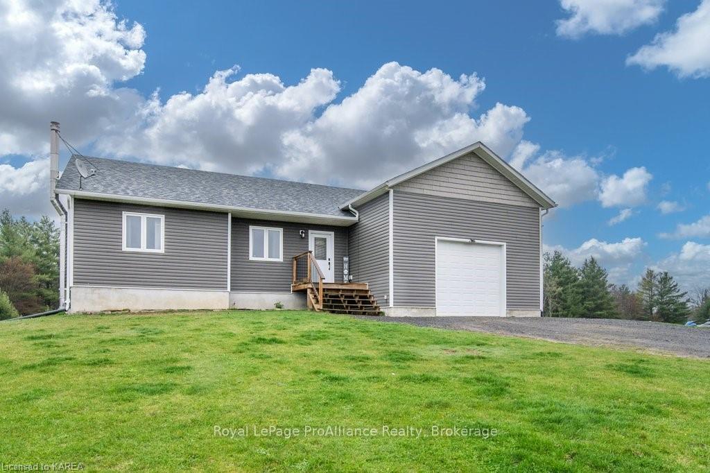 Photo 4 of 4749 Snider Road, Frontenac, Frontenac South — HOMEH