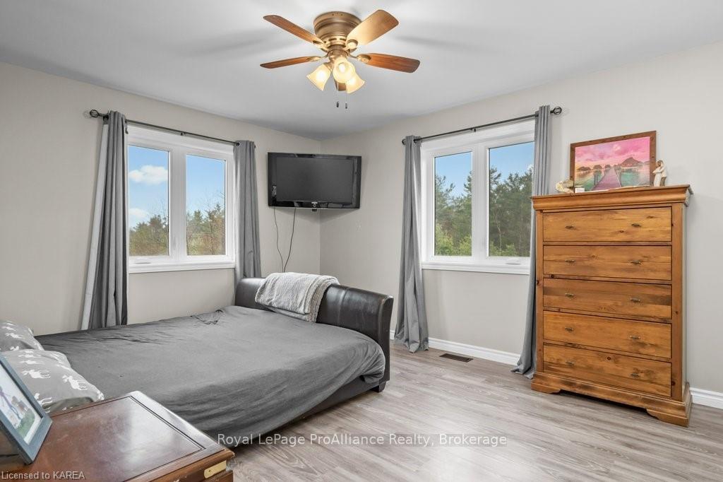 Photo 17 of 4749 Snider Road, Frontenac, Frontenac South — HOMEH