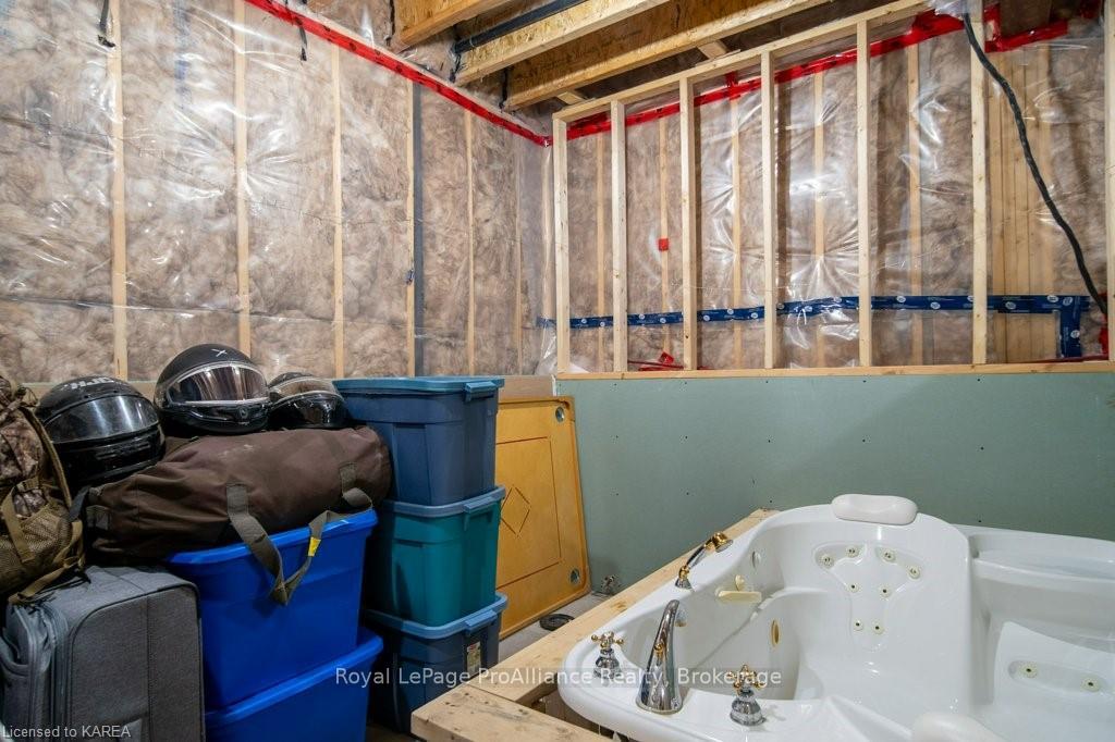 Photo 31 of 4749 Snider Road, Frontenac, Frontenac South — HOMEH
