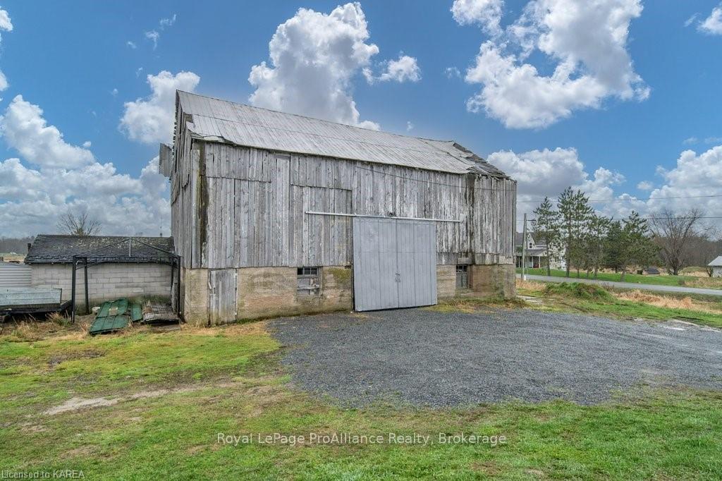 Photo 42 of 4749 Snider Road, Frontenac, Frontenac South — HOMEH