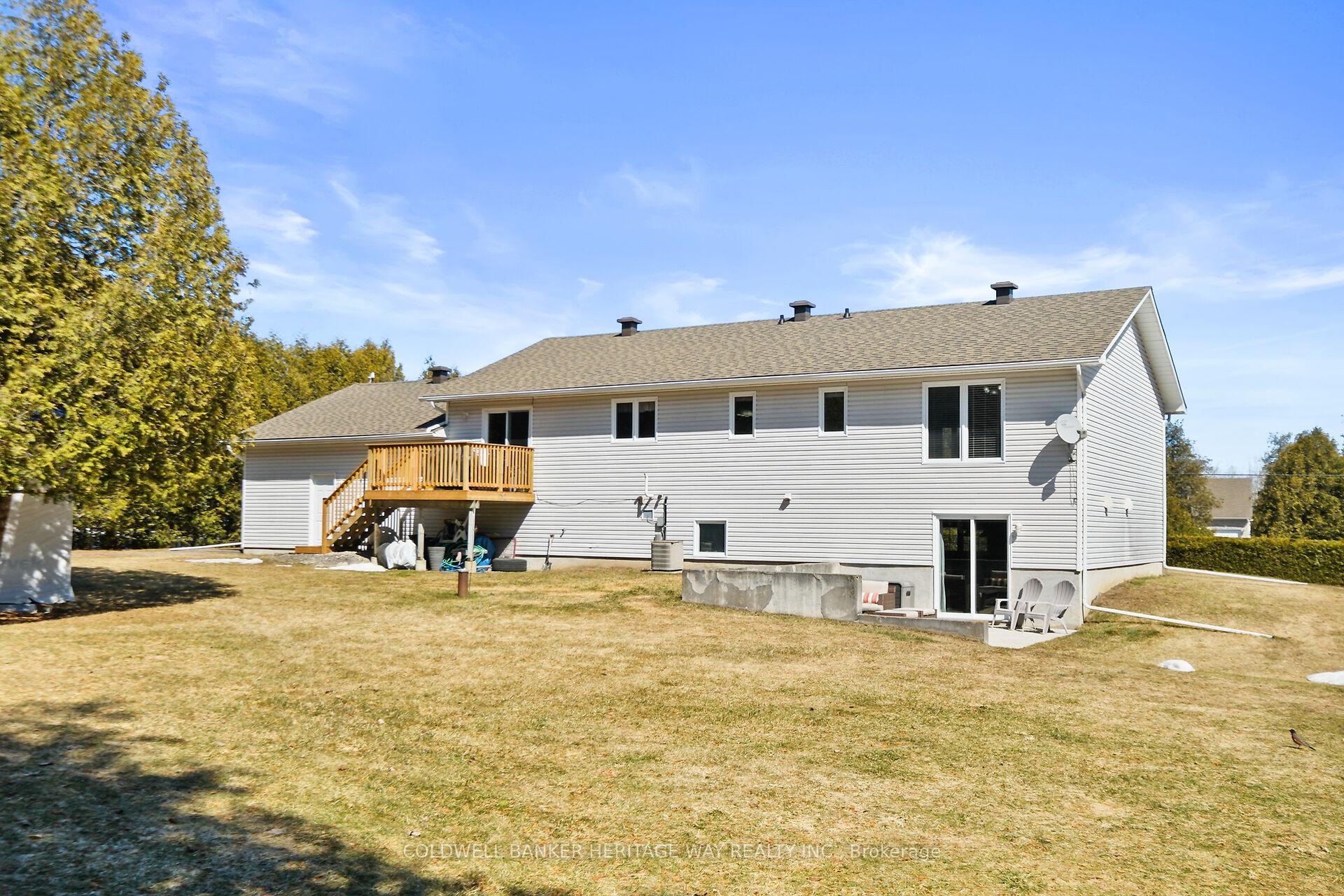 Photo 32 of 153 Windmill Crescent, Beckwith, Beckwith Twp — HOMEH