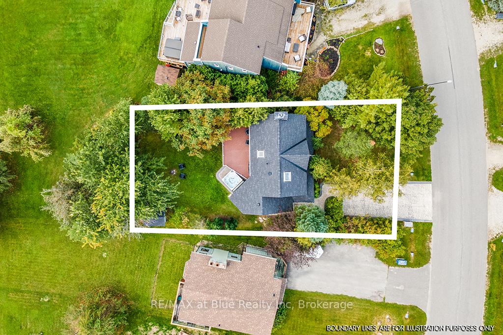 Photo 5 of 147 Carmichael Crescent, Blue Mountains — HOMEH