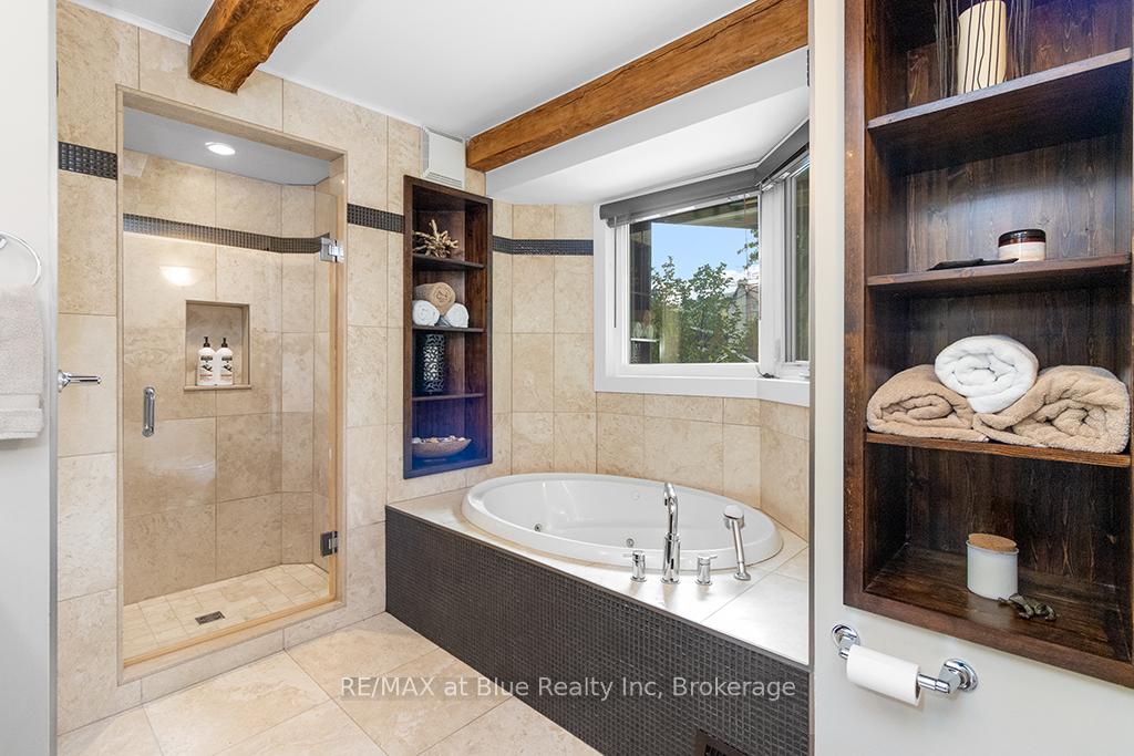 Photo 23 of 147 Carmichael Crescent, Blue Mountains — HOMEH
