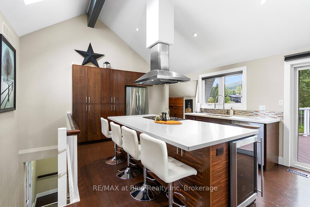 Photo 20 of 147 Carmichael Crescent, Blue Mountains — HOMEH