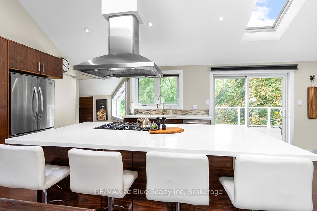 Photo 31 of 147 Carmichael Crescent, Blue Mountains — HOMEH